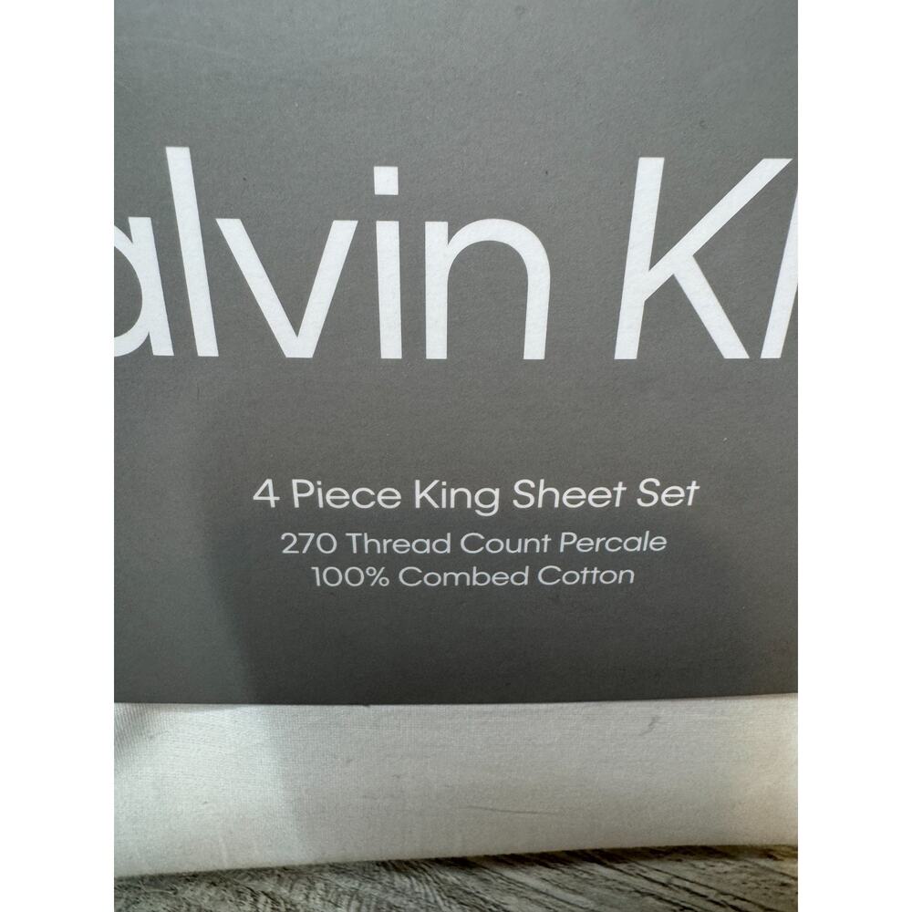 Calvin Klein 4 Piece King Sheet Set 270 Thread Count 100% Percale Cotton - Picture 3 of 3